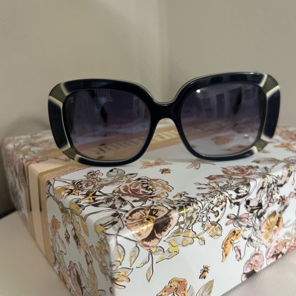 Louis Vuitton Black Sunglasses - NWOT